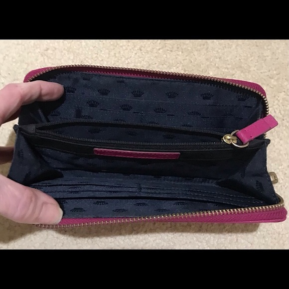 🆕🔥JUICY COUTURE REAL LEATHER&SUPER CHIC&TRENDY PRETTY PINK&GOLD HARDWARE NWOT - Picture 4 of 15